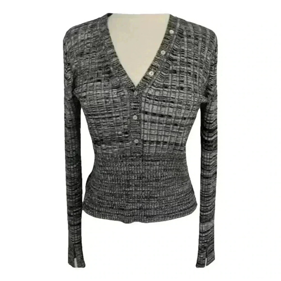 House of Harlow 1960 knit sweater gray Size Medium NWOT - Picture 2 of 5